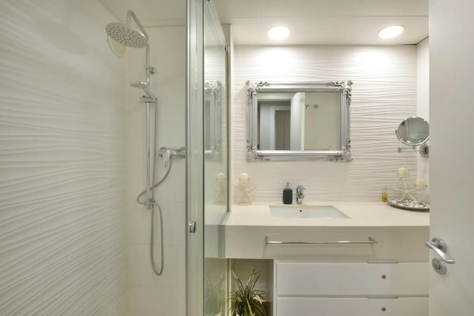Baño de Piso en venta en Barcelona con Parquet, Terraza y Balcón