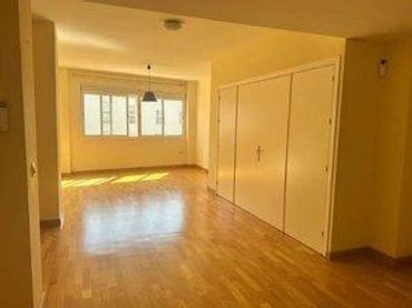 Estudi amb ascensor en venda a Nervión