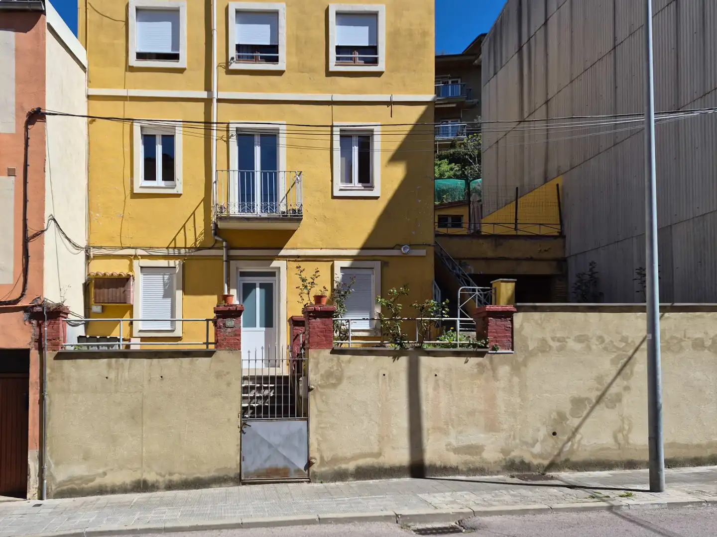 Außenansicht von Wohnung zum Verkauf in Ripoll mit Privatgarten und Abstellraum