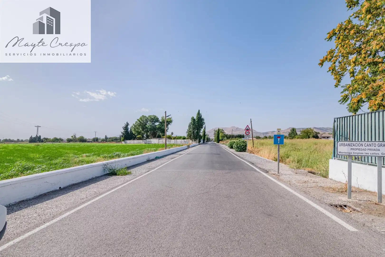 Country homes for sale in Granada  with Alarm
