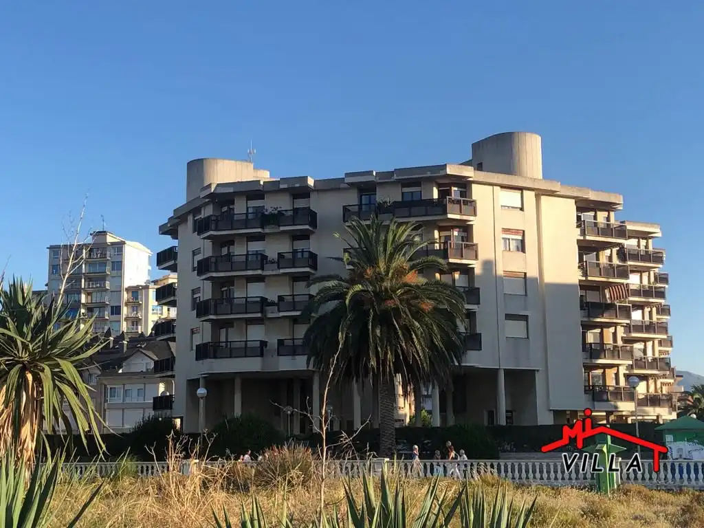 Flat for rent in Zona Playa