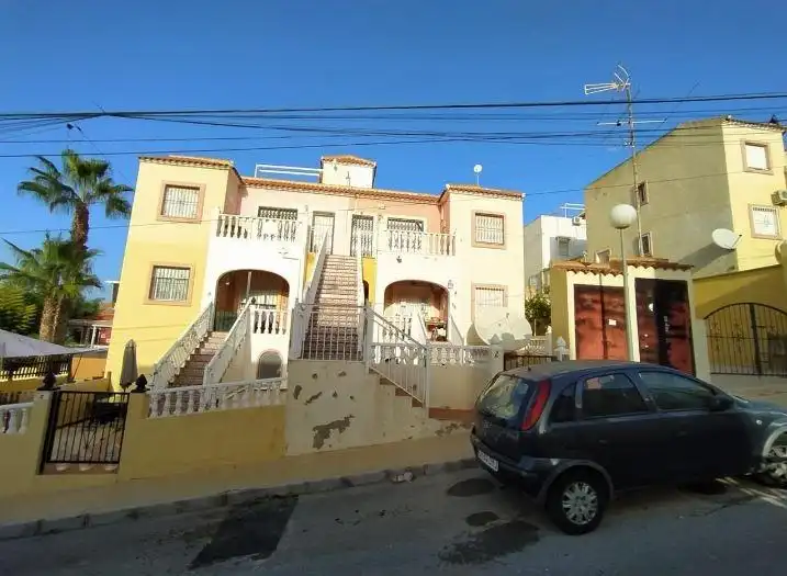 Flat for sale in Calle Lorca 12, imagen 2