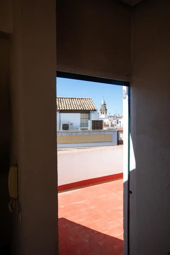 Vista exterior de Edificio en venta en Sevilla