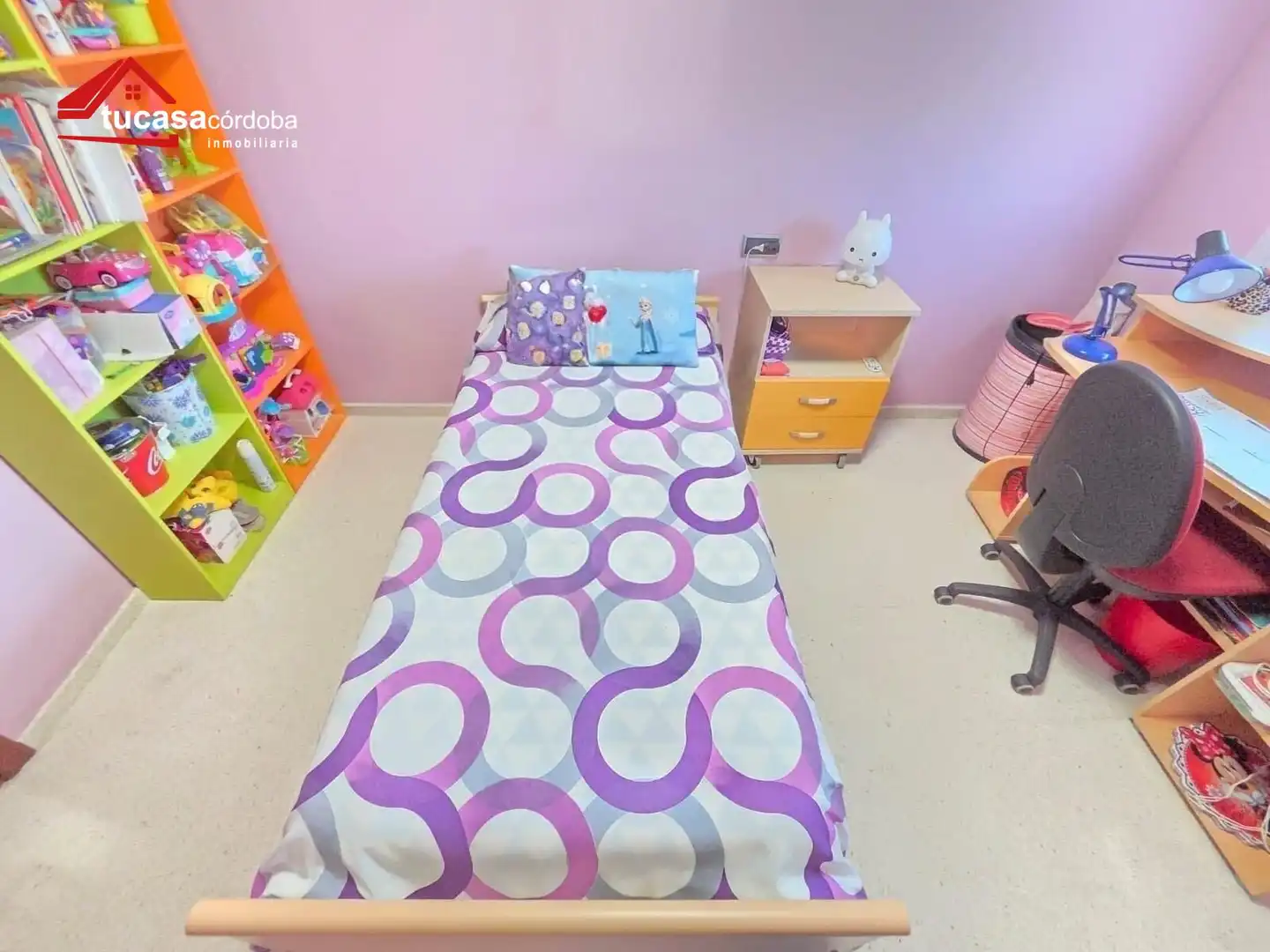 Schlafzimmer von Wohnung zum Verkauf in Córdoba mit Klimaanlage und Abstellraum