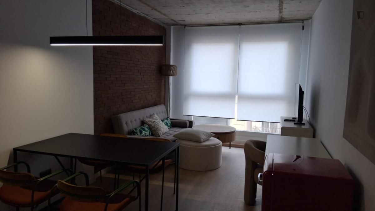 Apartment for rent in Guindalera