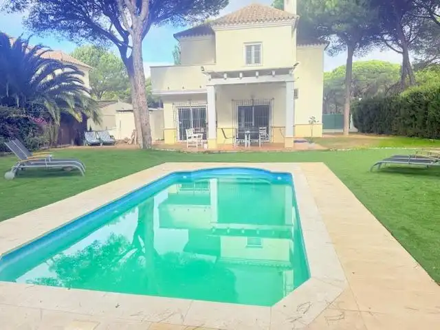 Piscina de Casa o chalet en venta en Chiclana de la Frontera con Aire acondicionado, Jardín privado y Trastero