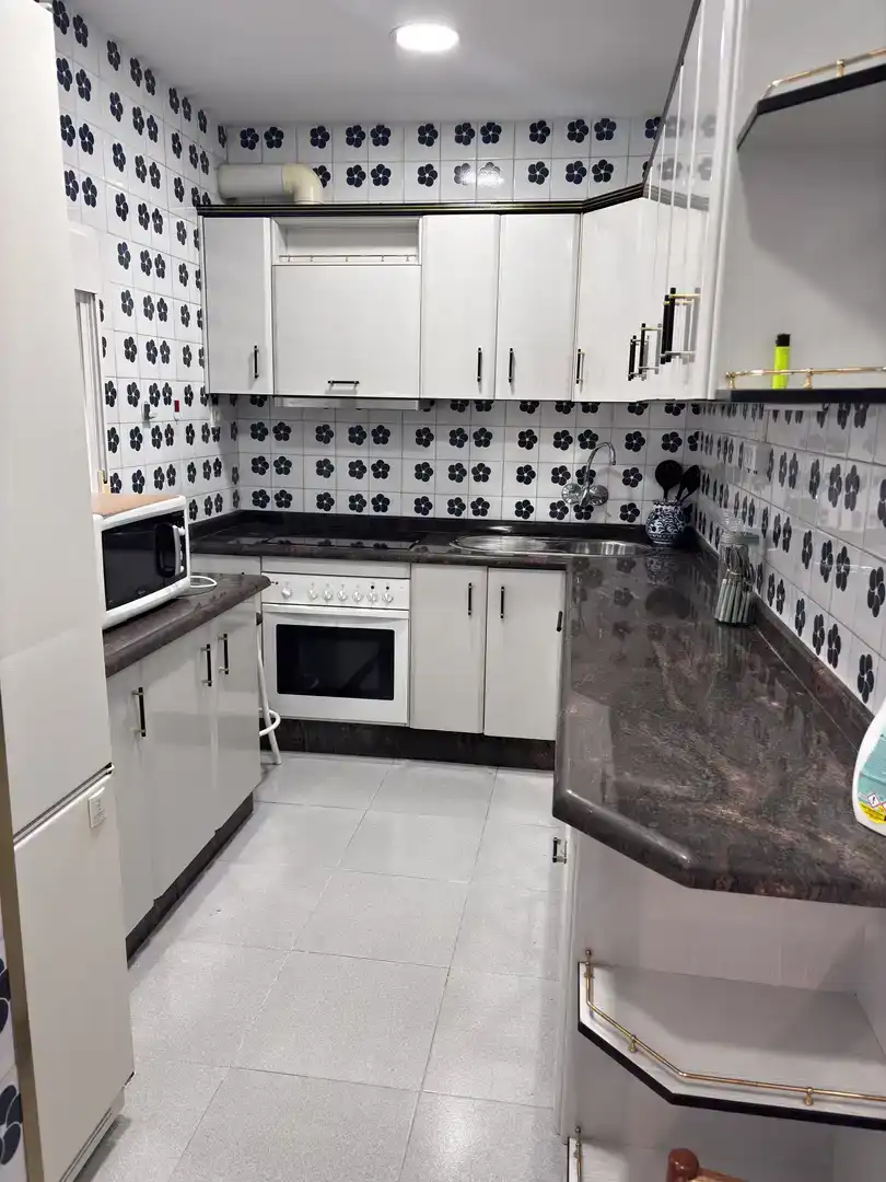 Kitchen of Detached homes for rent in Jaén  with Air Conditioner and Furnished