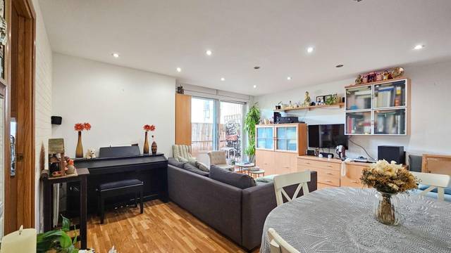 Piso en Venta en Carrer d'Arístides Maillol en La Maternitat i Sant Ramon