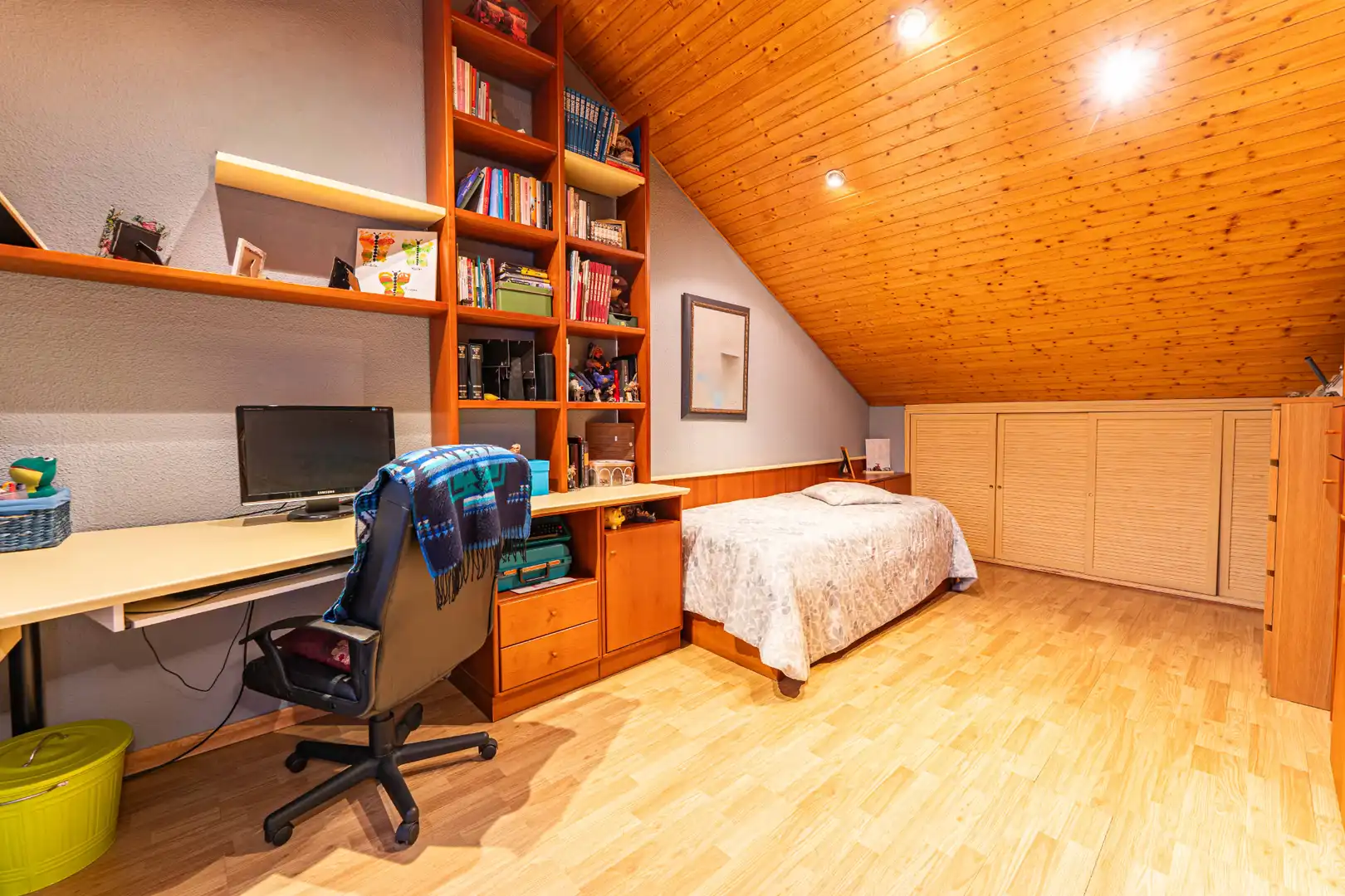 Dormitori de Casa o xalet en venda en Arroyomolinos (Madrid) amb Aire condicionat, Calefacció i Jardí privat