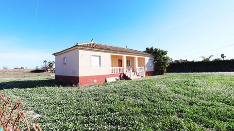 Se vende chalet de obra nueva en Dolores
