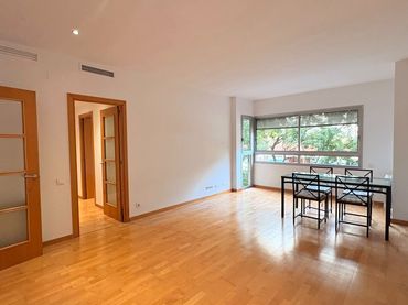 Piso con ascensor en venta en Carrer de l'Energia 30