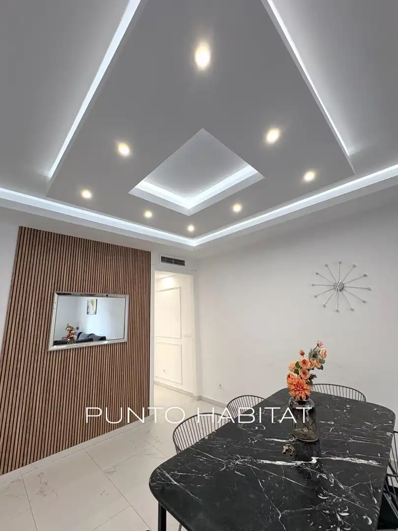 Piso con terraza en venta en Carrer del Consell de Cent, imagen 15
