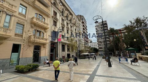 Foto 2 de Piso en venta en Constitucion de la, Barrio del Centro, Alicante / Alacant