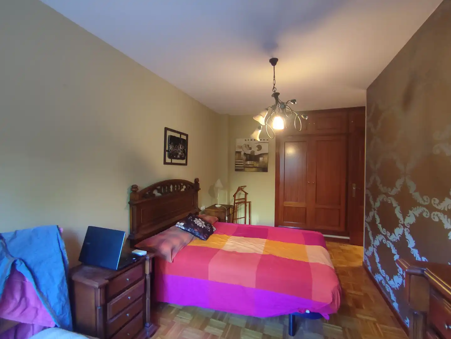 Habitación de Piso en venta en Arnedillo con Calefacción, Parquet y Amueblado