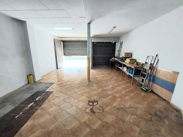 Local comercial en Venta en Calle Divisoria en Alfafar