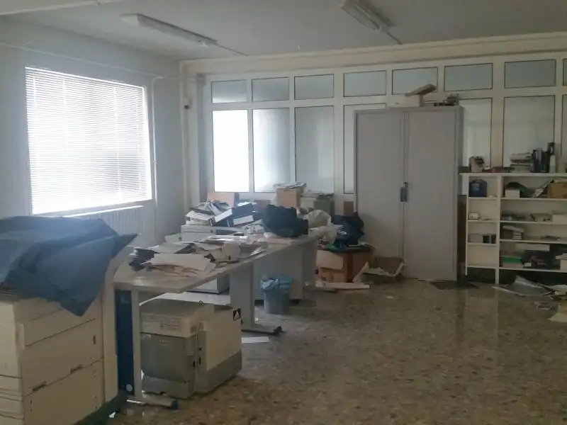 Nau industrial en venda en Onzonilla amb Calefacció
