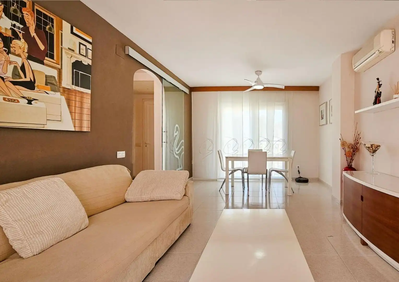 Sala d'estar de Casa adosada en venda en Alcanar amb Calefacció, Jardí privat i Terrassa