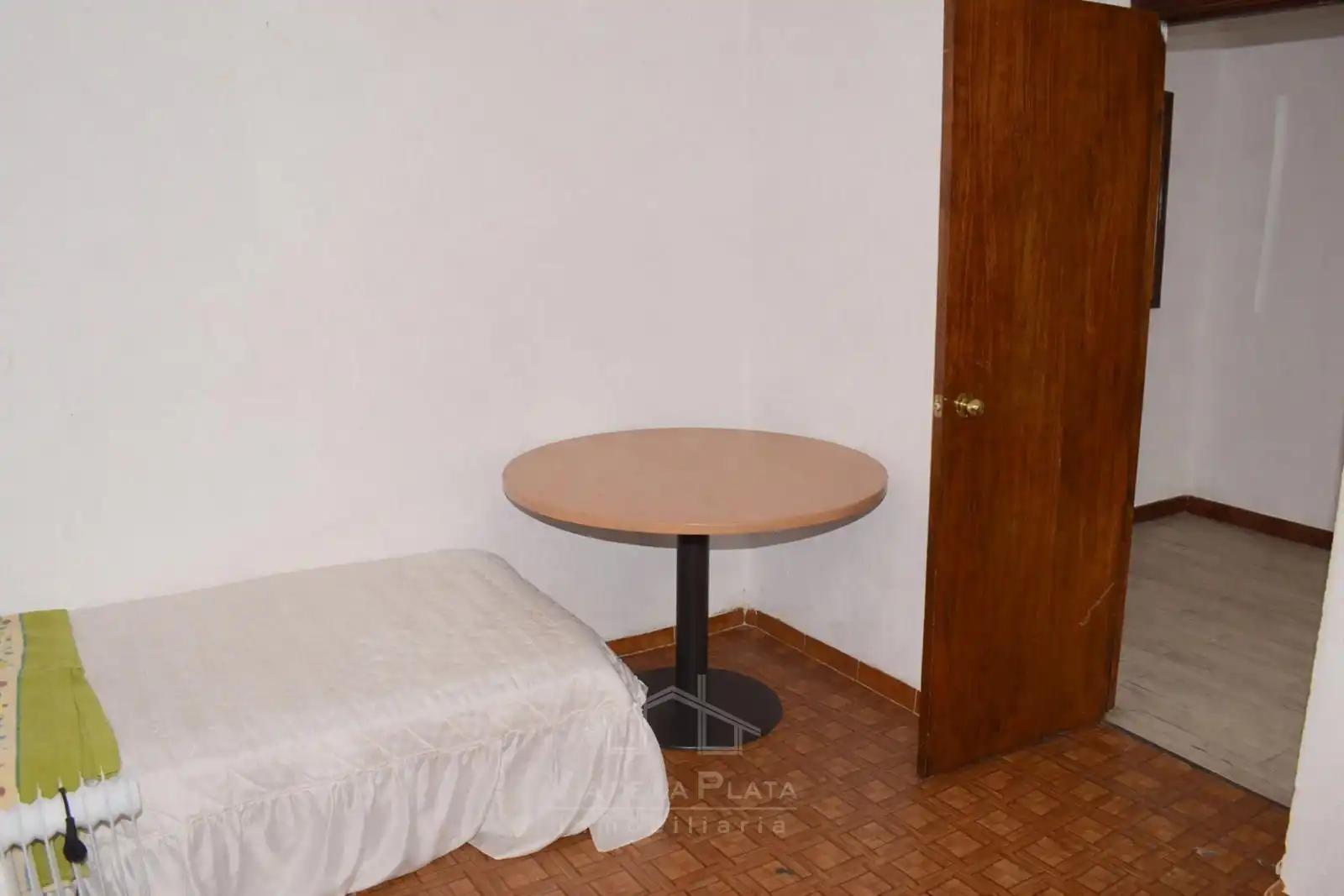 Dormitori de Casa o xalet en venda en Topas amb Calefacció, Traster i Moblat