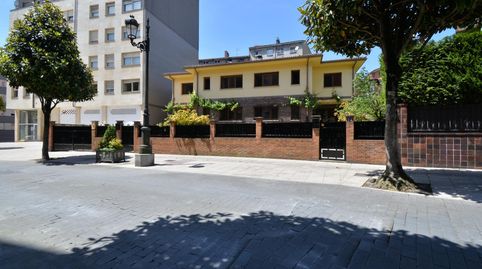 Foto 2 von Haus oder Chalet zur Miete in Vallobín, Oviedo
