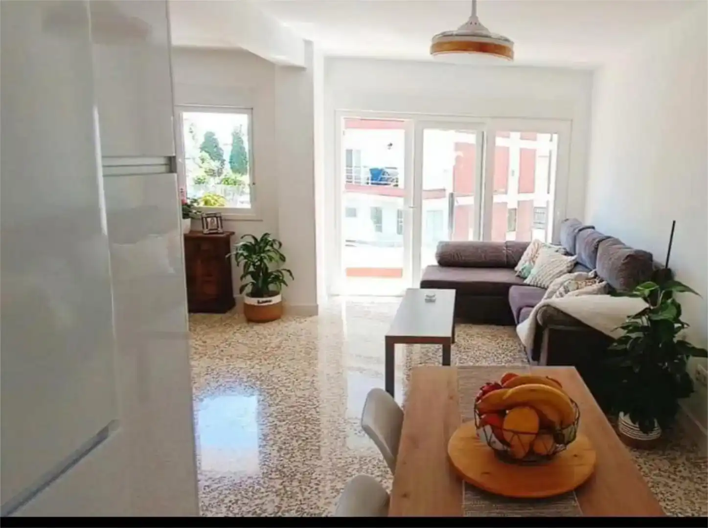 Wohnzimmer von Wohnungen zur Miete in Vélez-Málaga mit Klimaanlage, Schwimmbad und Balkon