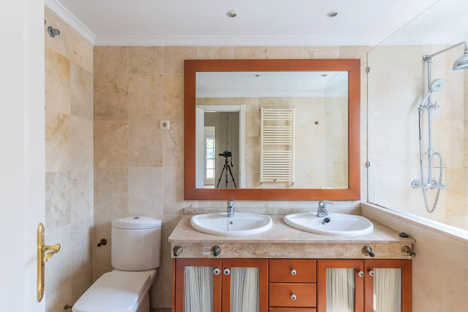 Bathroom of Attic for sale in Málaga  with Air Conditioner, Terrace and Swimming Pool