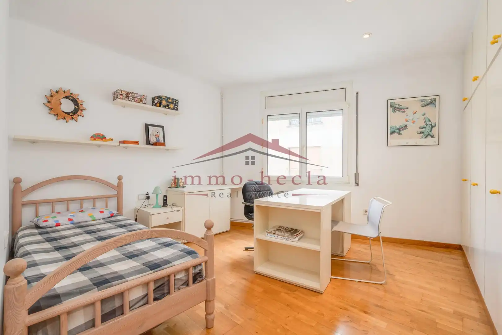 Schlafzimmer von Einfamilien-Reihenhaus zum Verkauf in Vilanova del Camí mit Heizung, Terrasse und Abstellraum