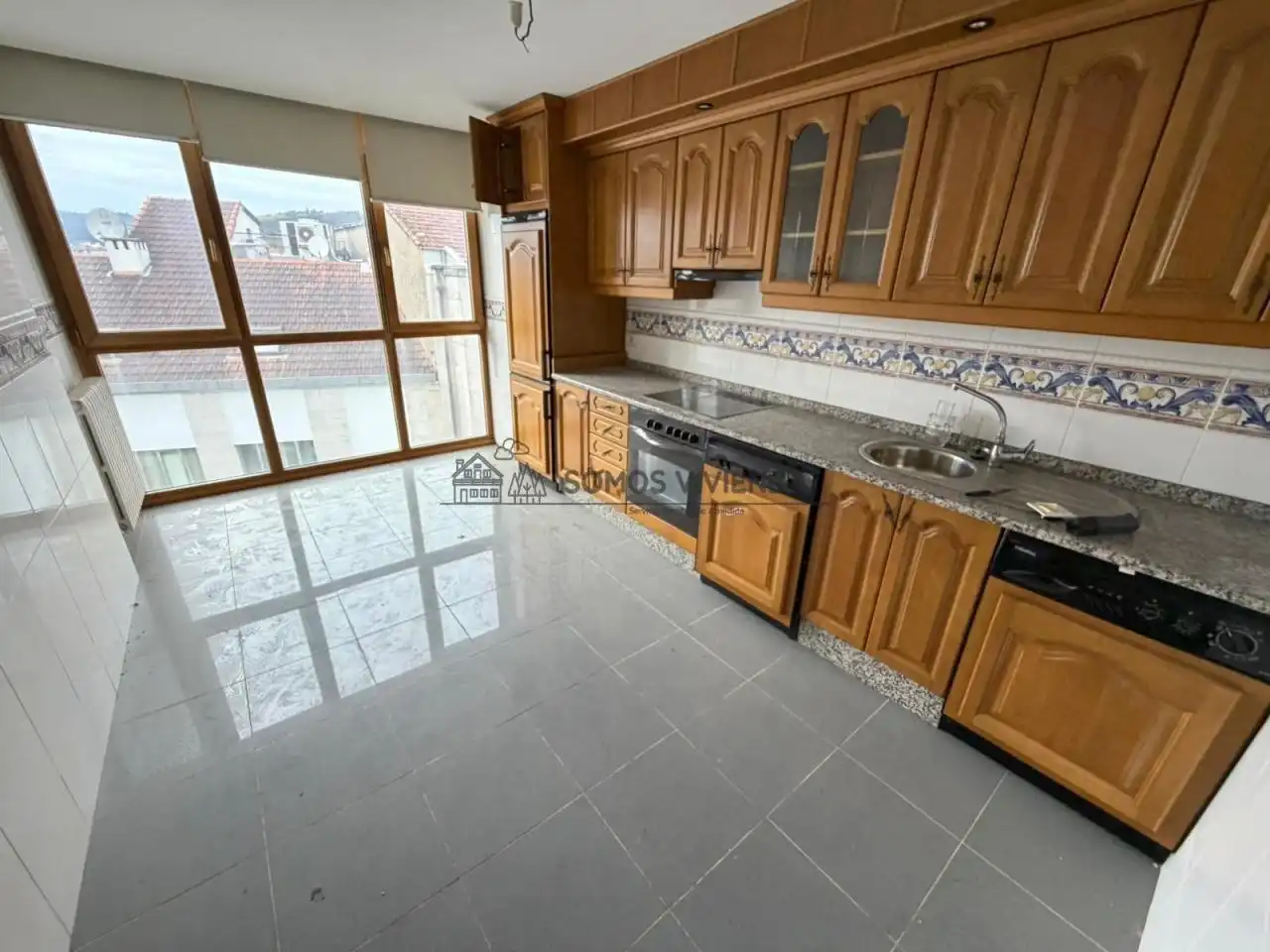 Cocina de Dúplex en venta en Ourense Capital  con Calefacción