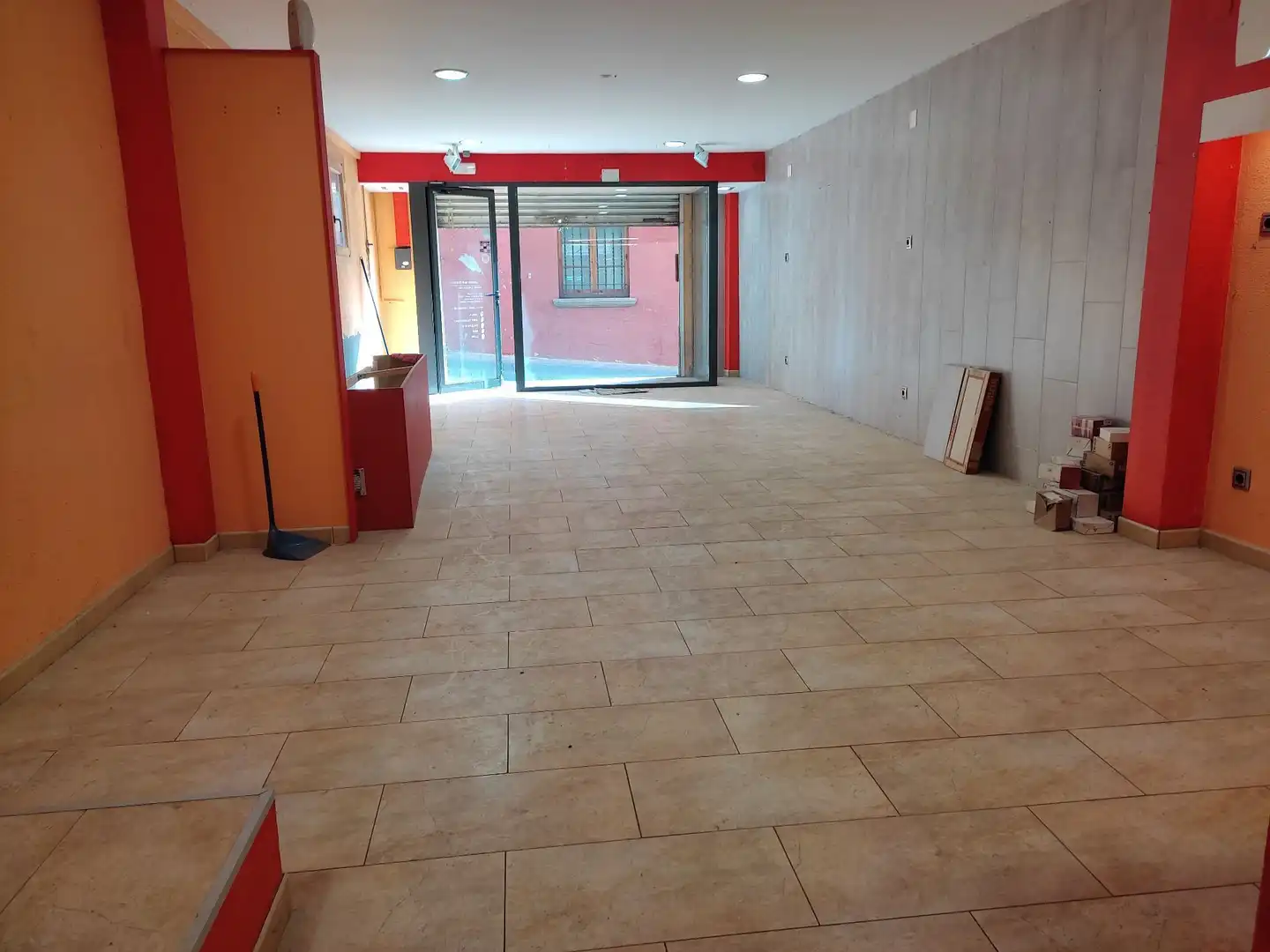 Local comercial en venta en Sant Hipòlit de Voltregà