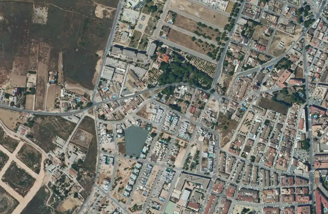 Terreno residencial en venta en Calle Isla Tabarca, imagen 3
