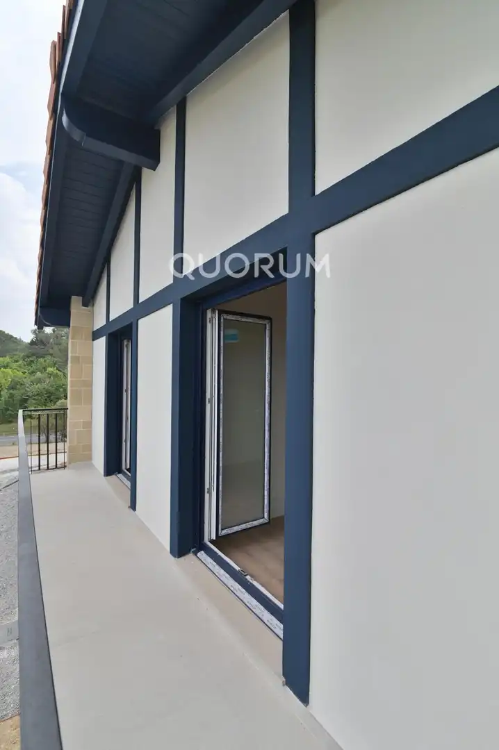 Casa adosada en venta en Mungia con Calefacción, Jardín privado y Trastero