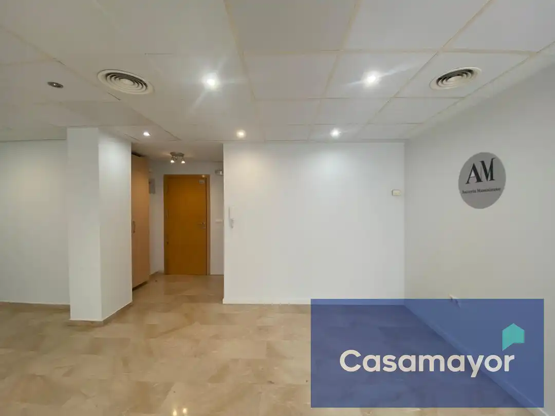 Oficina de alquiler en Avenida Maisonnave, Ensanche - Diputación