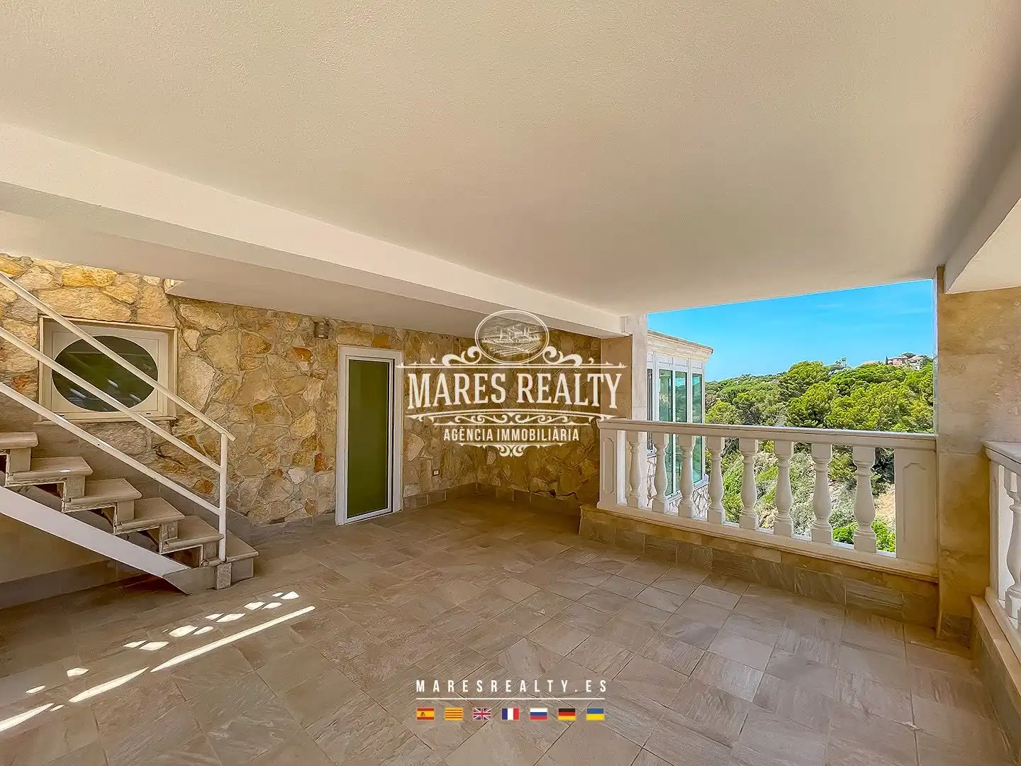Vista exterior de Casa o xalet en venda en Lloret de Mar amb Aire condicionat, Calefacció i Jardí privat
