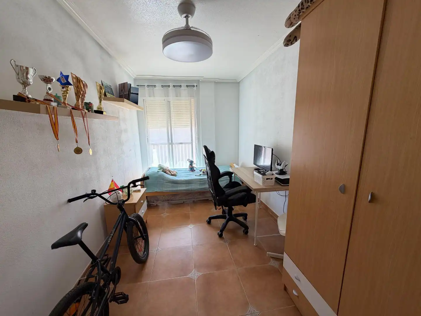 Habitación de Piso en venta en Águilas con Aire acondicionado, Terraza y Trastero