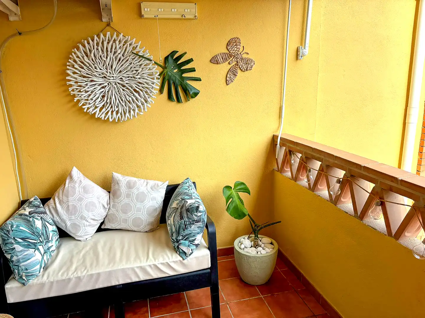 Terrasse von Wohnung zum Verkauf in Fuengirola mit Klimaanlage, Terrasse und Möbliert