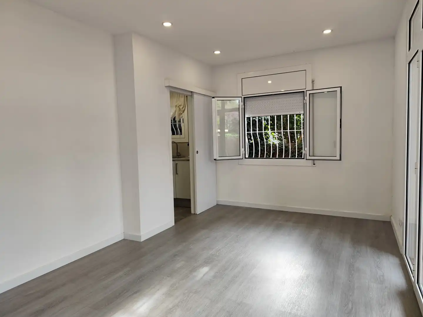 Erdgeschosswohnung mit Garten zur Miete in Carrer Reverendo Joan Lloveras, imagen 9