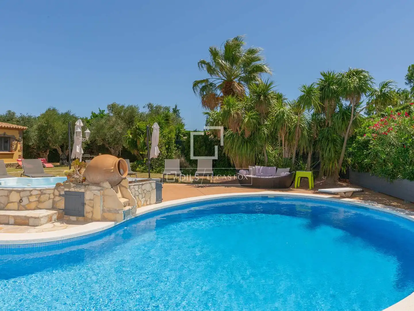 Chalet con piscina en venta en Peralada, imagen 13