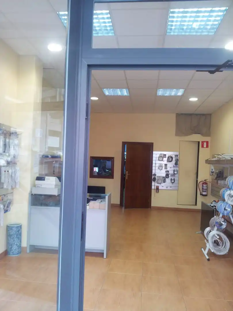 Commercial properties for sale in DOCTOR FLEMING, Mamariga