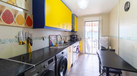 Foto 5 de Casa adosada en venda a Yuncos, Toledo