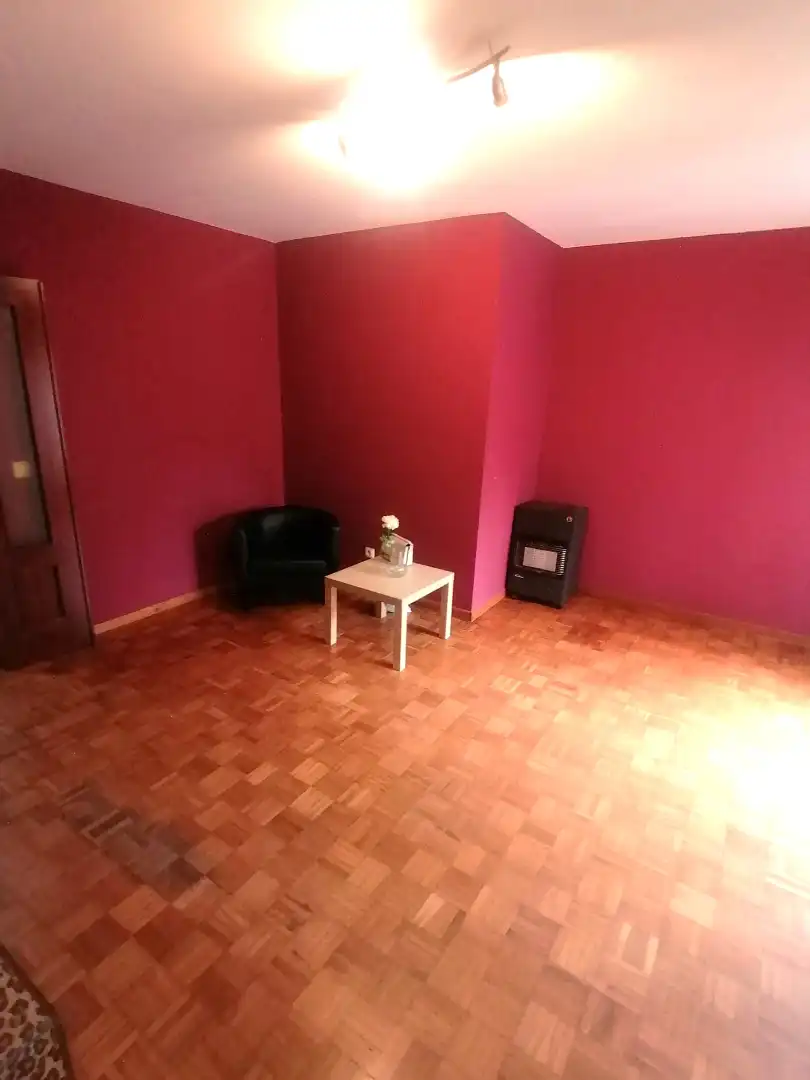 Living room of Flat for rent in Gijón   with Heating, Parquet flooring and Storage room