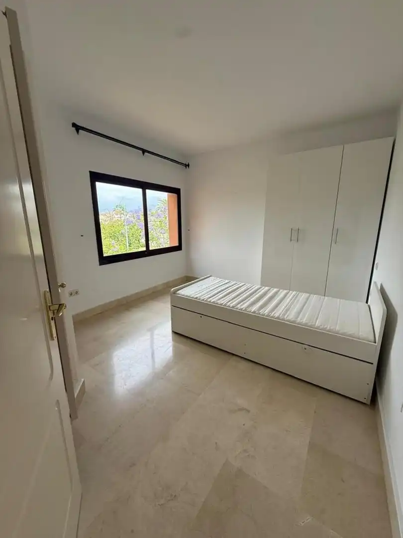 Bedroom of Apartments for rent in Marbella  with Air Conditioner, Terrace and Storage room