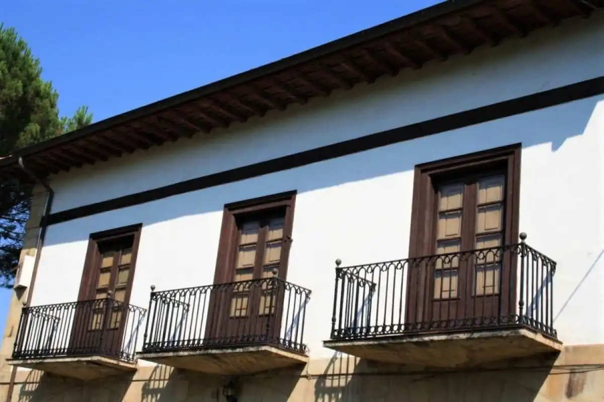 Exterior view of Houses for sale in Piélagos  with Private garden and Balcony