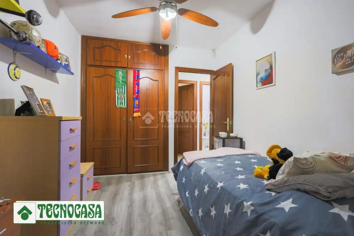 Habitación de Piso en venta en Córdoba con Aire acondicionado y Balcón