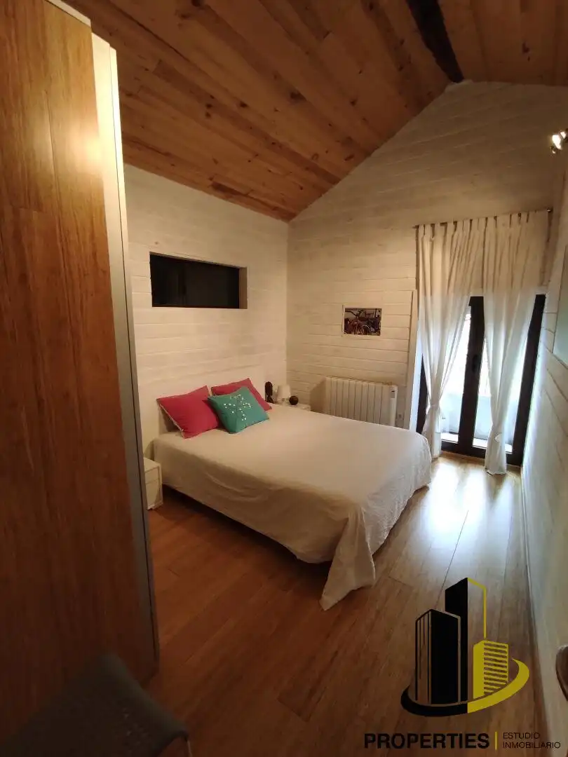 Bedroom of Houses for sale in Aldeacipreste