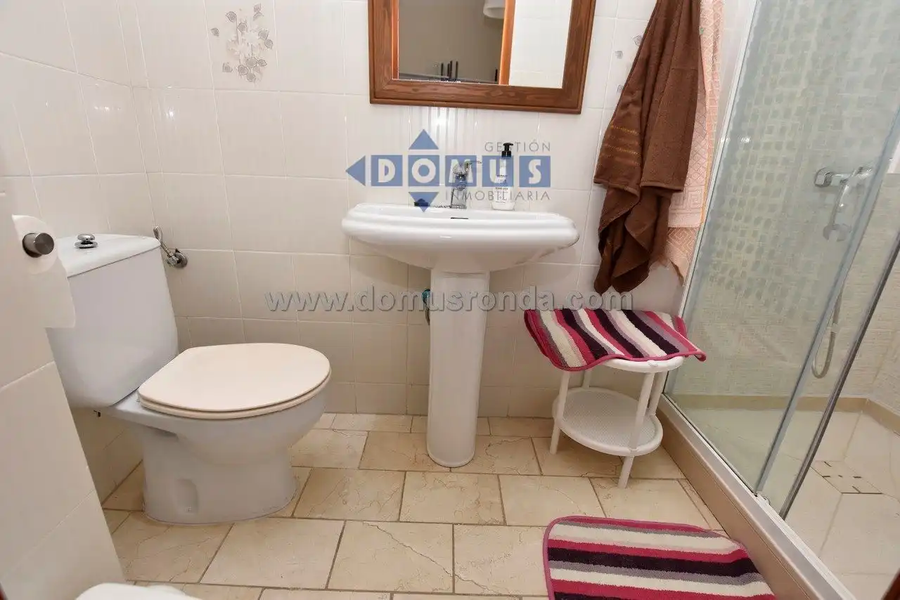 Bathroom of Houses for rent in Ronda  with Terrace and Furnished