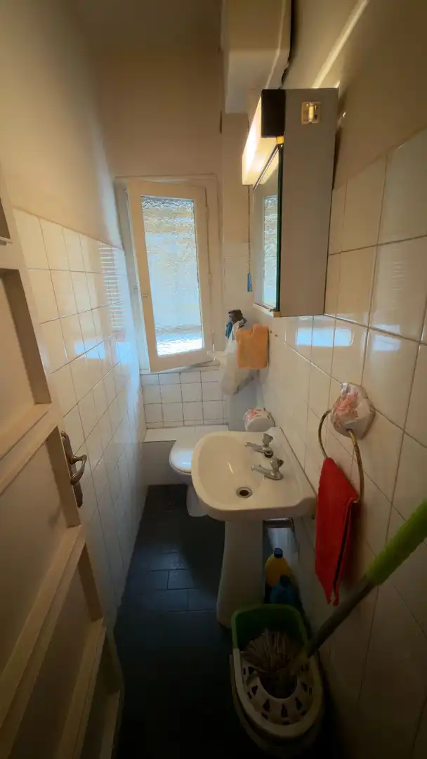 Bathroom of Flat for sale in Madrid  with Heating