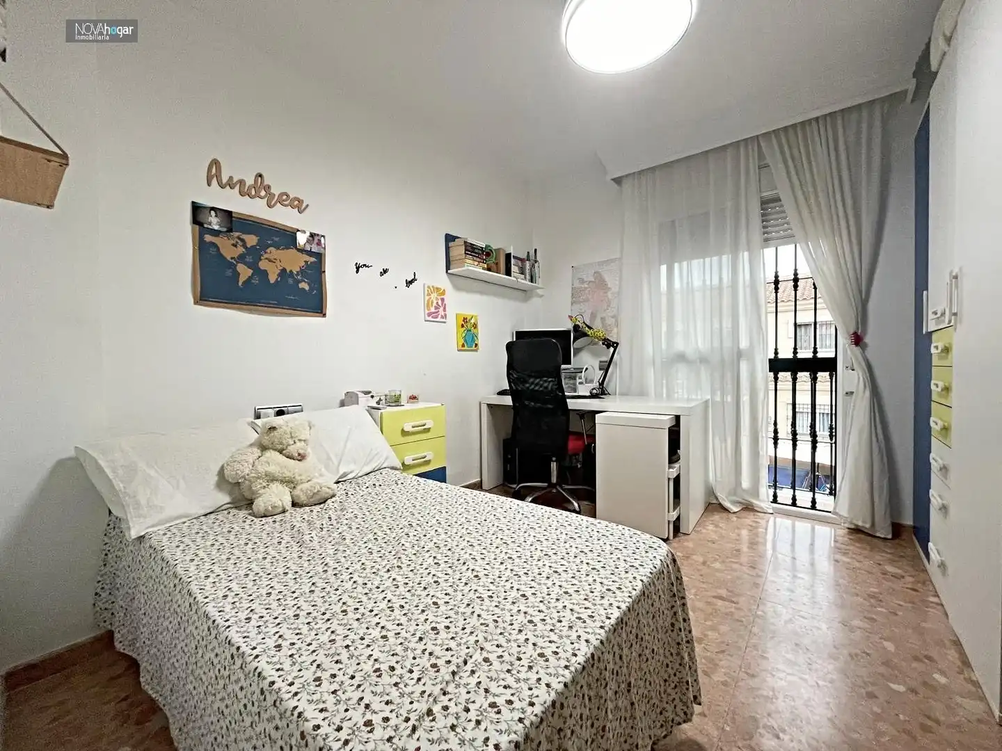 Habitación de Casa adosada en venta en Estación de Cártama