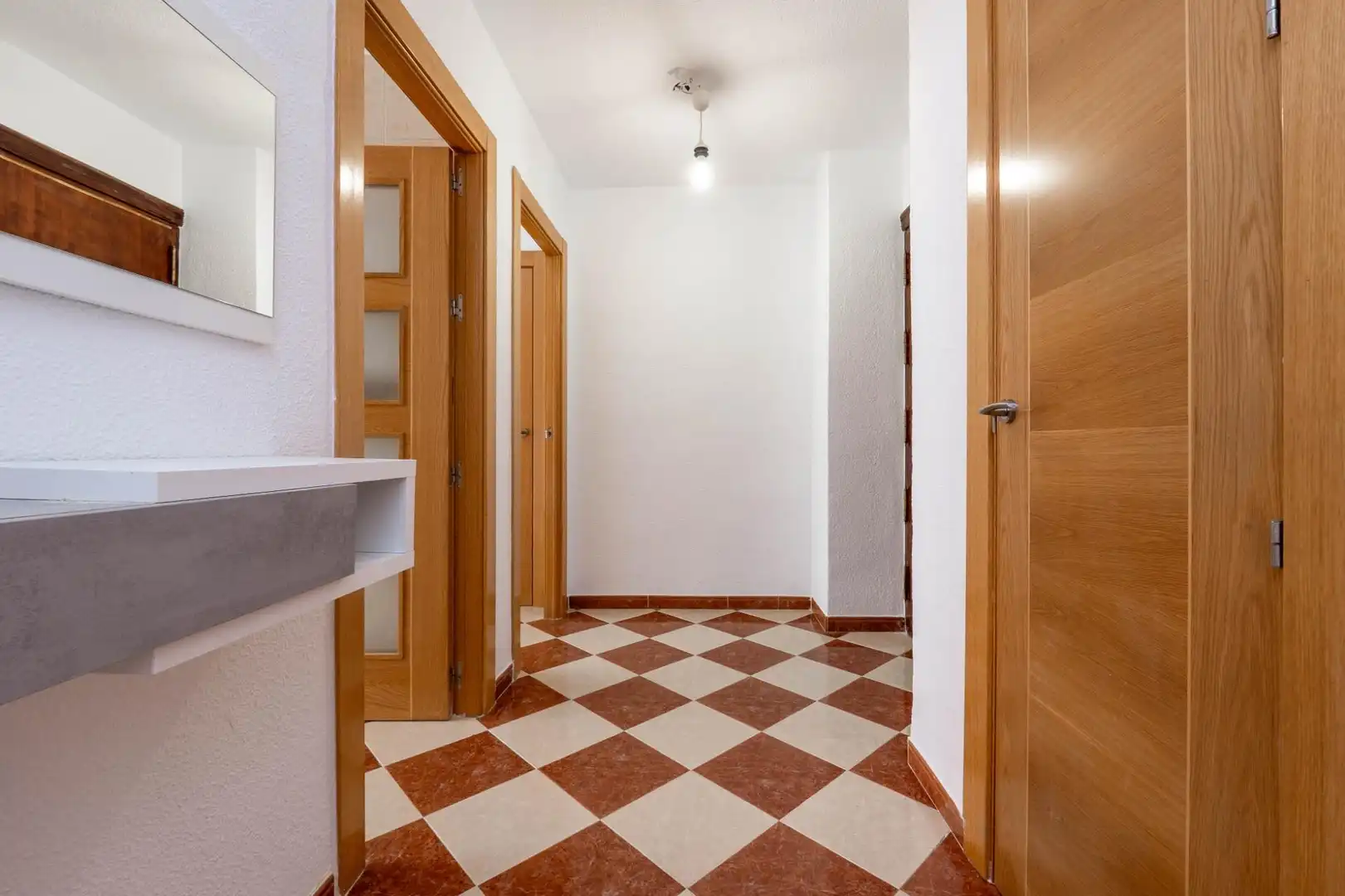 Wohnung zur Miete in Granada mit Heizung und Möbliert
