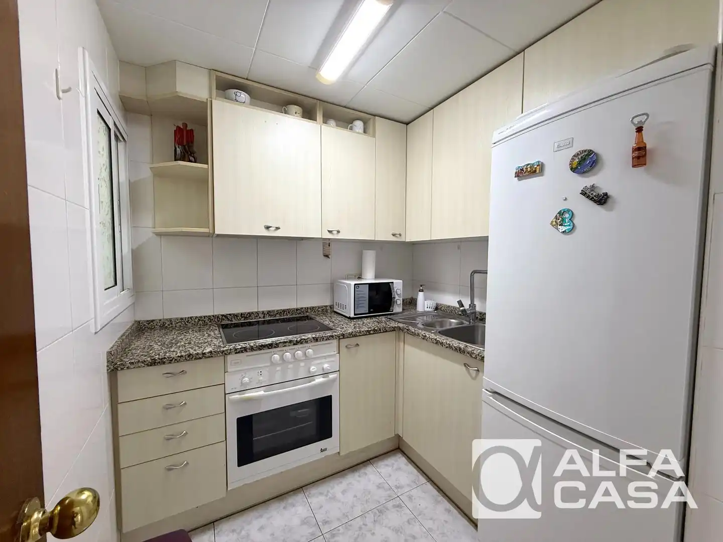 Cocina de Piso en venta en Lloret de Mar con Calefacción, Terraza y Piscina