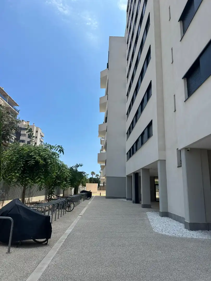 Vista exterior de Apartamento de alquiler en Alicante / Alacant con Aire acondicionado, Amueblado y Horno