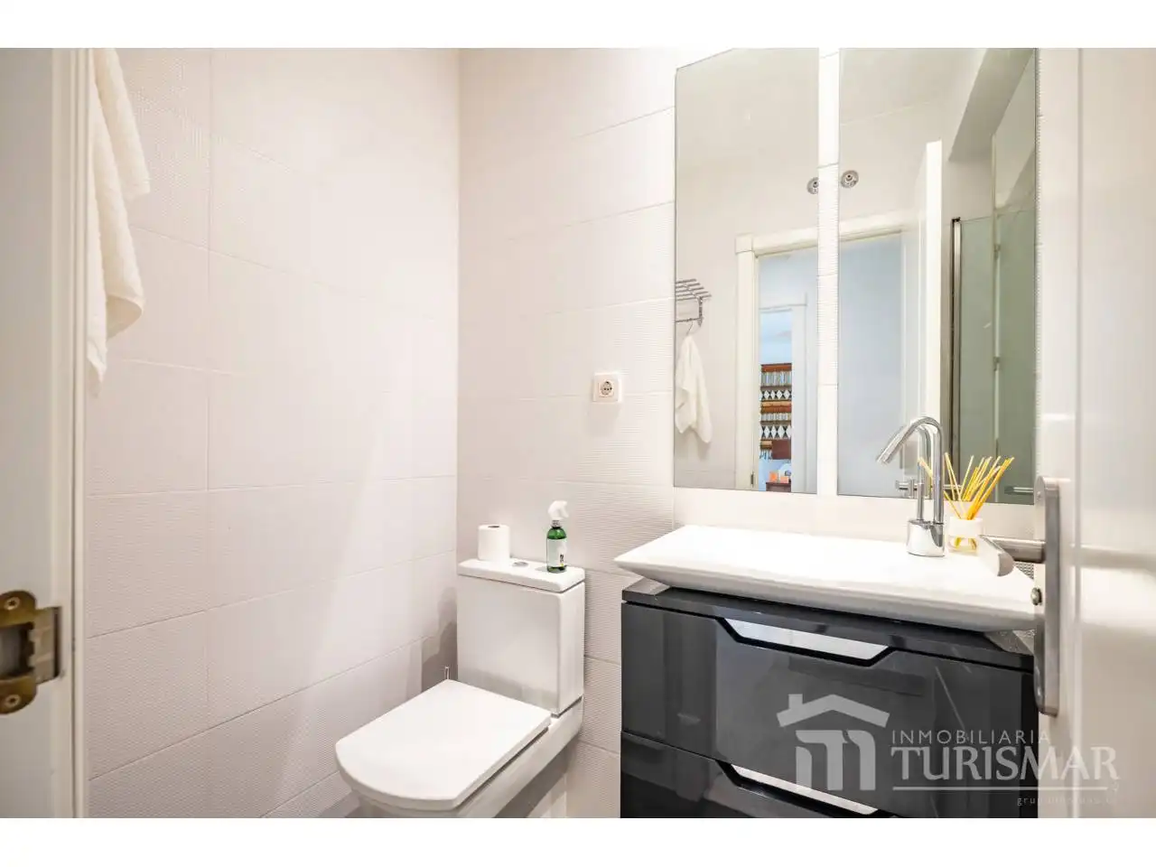Badezimmer von Wohnungen zum Verkauf in Ayamonte mit Terrasse, Möbliert und Gemeinschaftspool